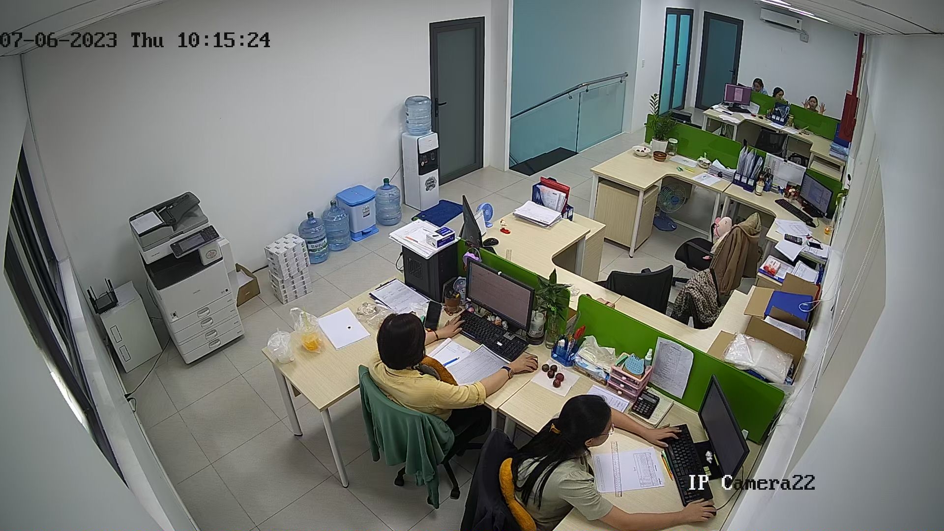 Hình  Thiết Bị Camera  thực tế  Chất Lượng Hình  FULL HD 1080P 2.0 megapixel  Hình ảnh sắc nét giá rẻ  của bộ Lắp Đặt Camera Cho Khách Sạn sử dụng mã DH-IPC-HDW1230T1-S5